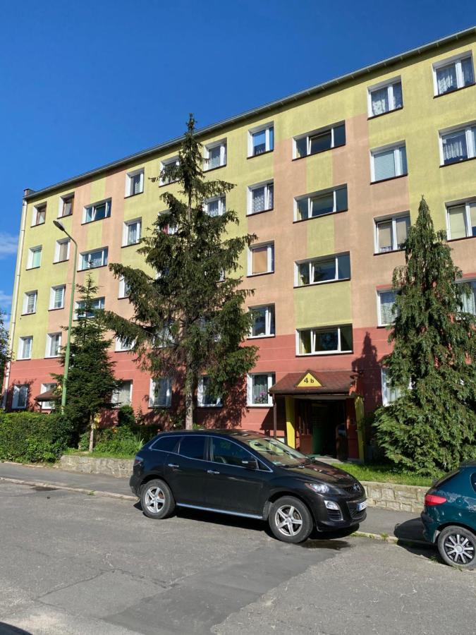 Apartament Os. Zlote 4B Dzierzoniow Luaran gambar